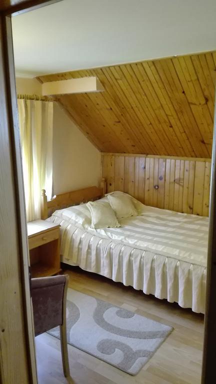Pension Casa Contelui Rîşnov Exteriör bild