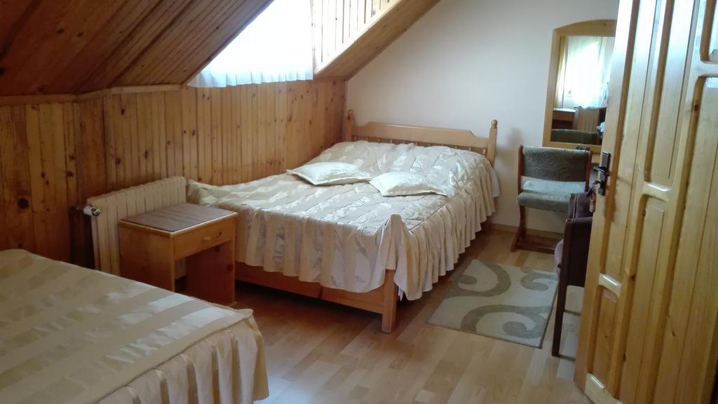 Pension Casa Contelui Rîşnov Exteriör bild